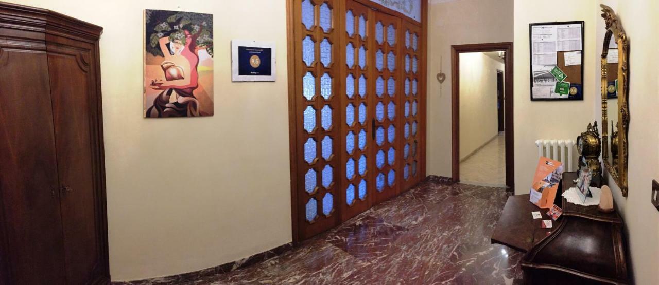 Bed and Breakfast La Dimora Di Vesta Lecce Exterior foto